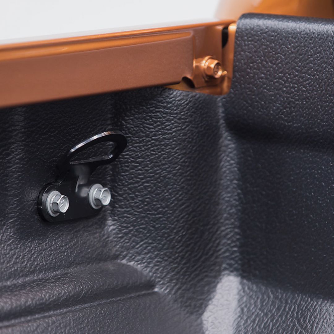 cobertor-plast-nissan-np300-dc-bp-16-21-renault-alaskan-21-0020030037-nissan