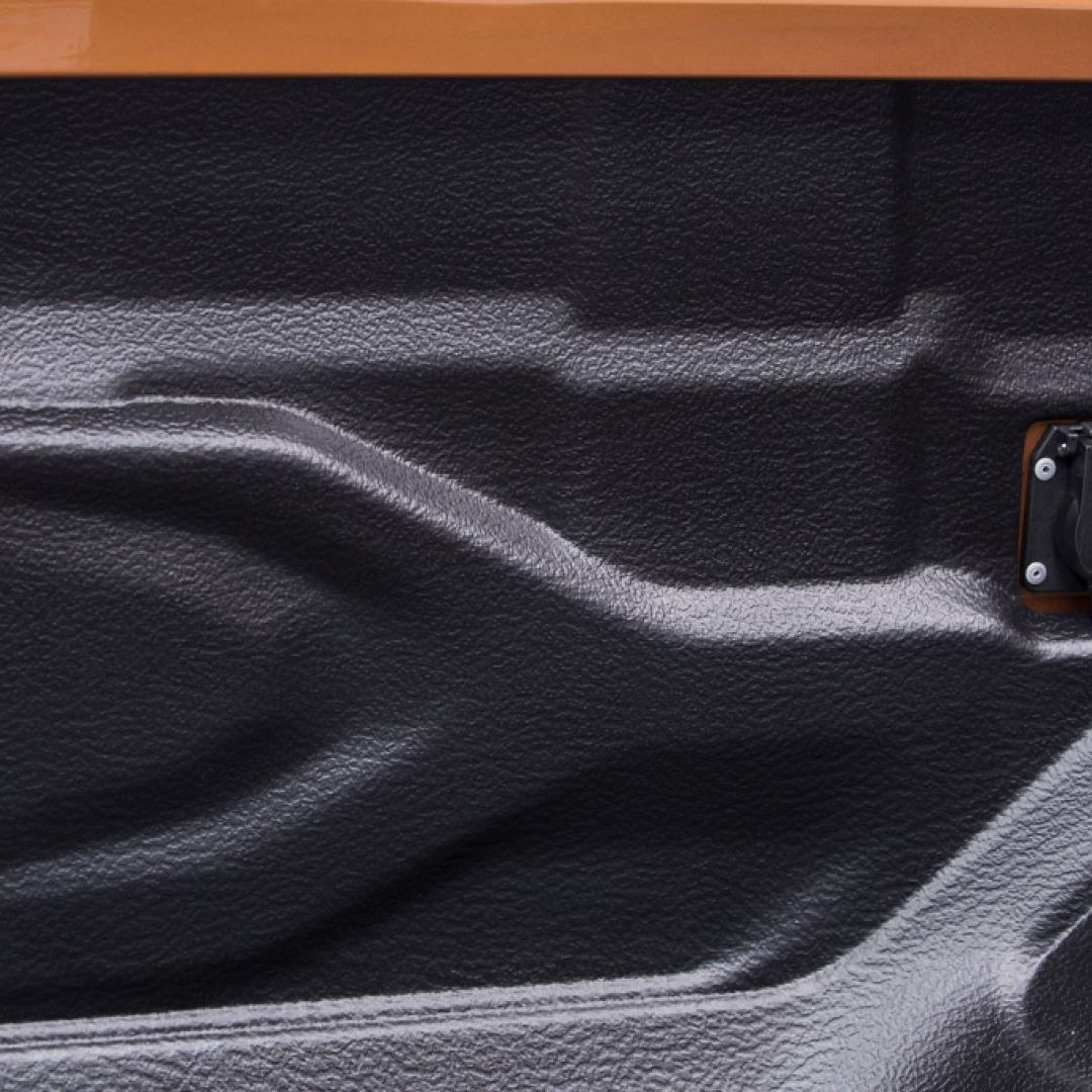 cobertor-plast-nissan-np300-dc-bp-2022--0020030039-nissan