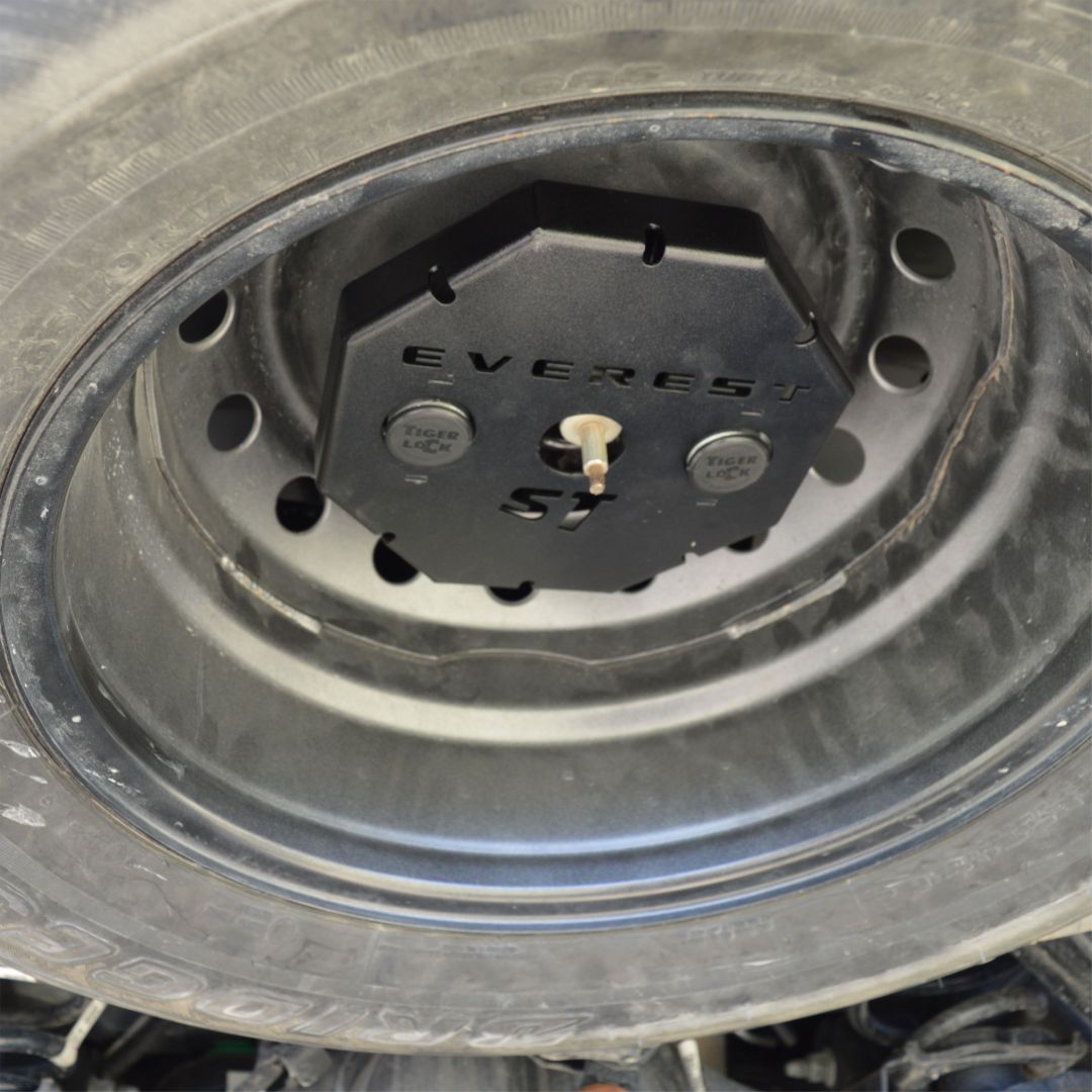 kit-de-seguridad-doble-neum-aux-ford-everest-titanium-llanta-aleacion-25555-r20-mod-25--ase301-ford